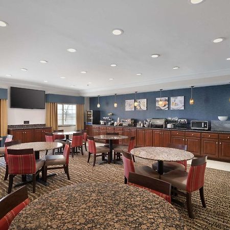 Mainstay Suites Joliet I-55 Экстерьер фото