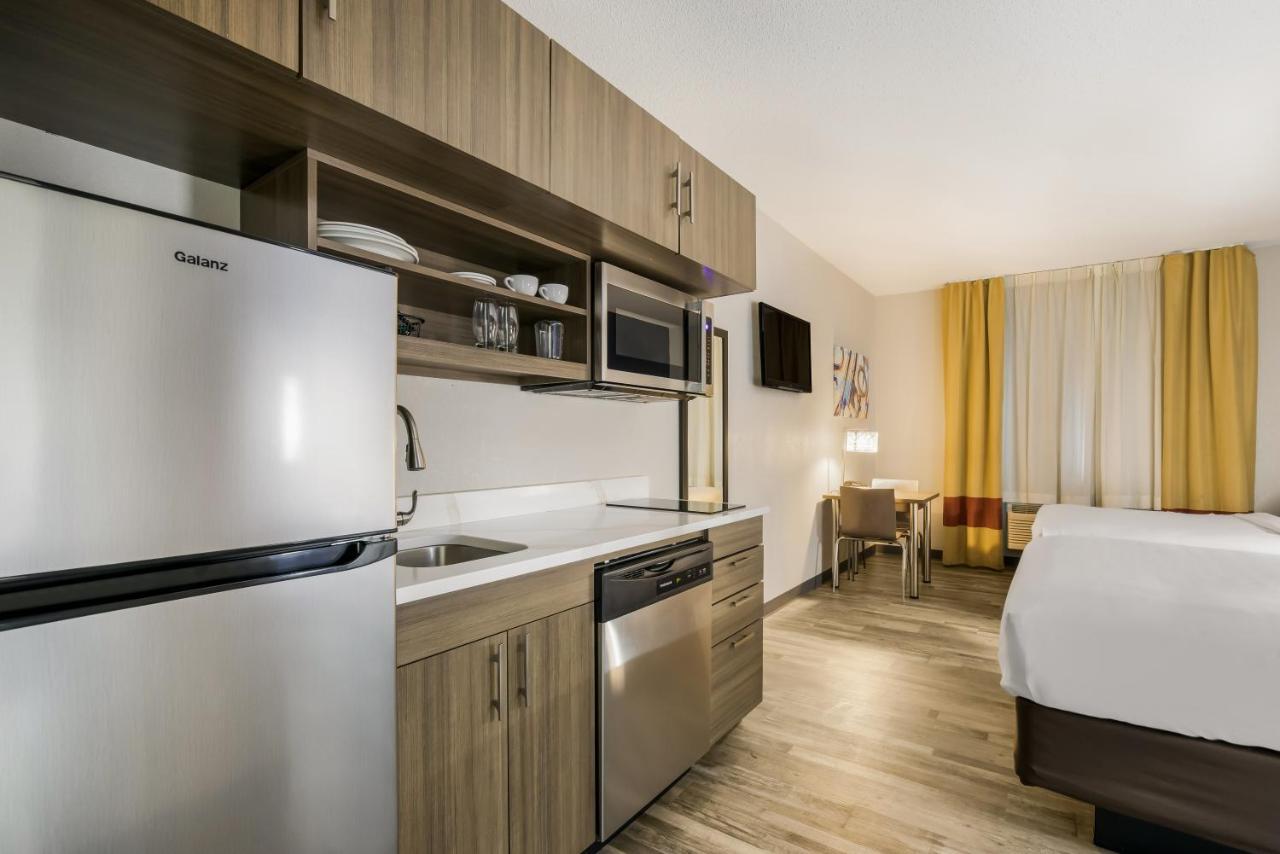 Mainstay Suites Joliet I-55 Экстерьер фото
